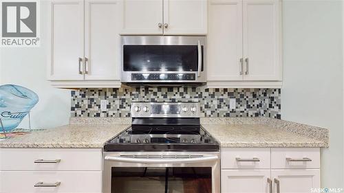 2632 Makowsky Crescent, Regina, SK - Indoor Photo Showing Kitchen