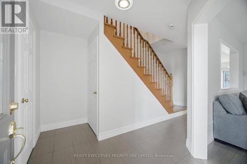 24 Archbury Circle, Caledon, ON - Indoor Photo Showing Other Room