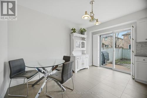 24 Archbury Circle, Caledon, ON - Indoor Photo Showing Dining Room