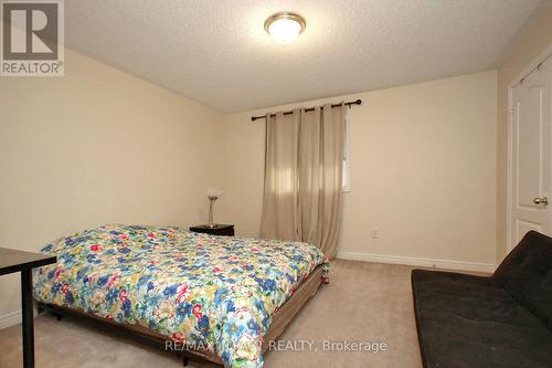 7303 Lantern Fly Hollow, Mississauga, ON - Indoor Photo Showing Bedroom