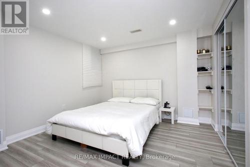 7303 Lantern Fly Hollow, Mississauga, ON - Indoor Photo Showing Bedroom