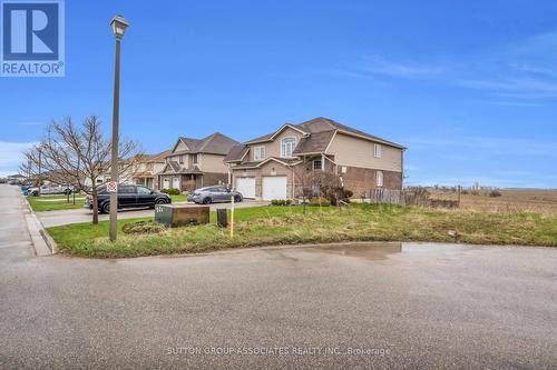 166 Maple Street, Mapleton, ON - Outdoor