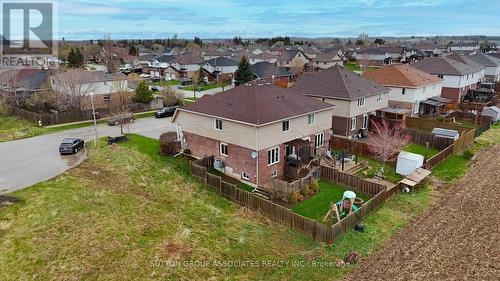 166 Maple Street, Mapleton, ON - Outdoor