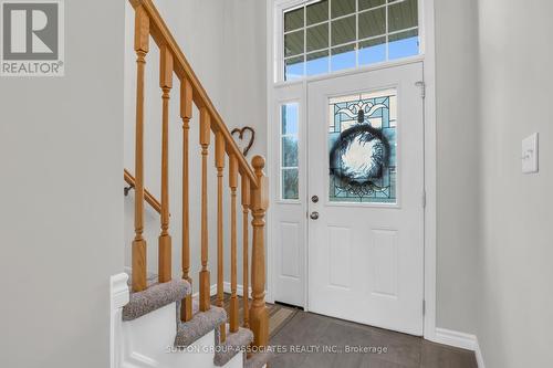 166 Maple Street, Mapleton, ON - Indoor Photo Showing Other Room
