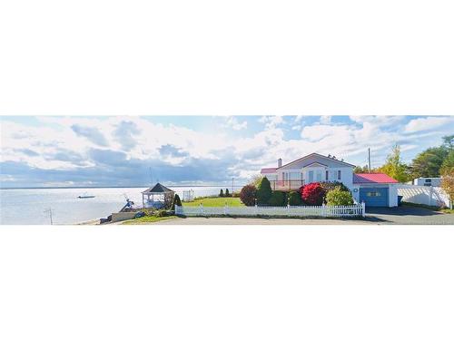 52 Blanchard St, Maisonnette, NB 
