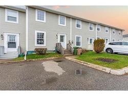 14 Honeysuckle DR  Saint John, NB E2M 5X4