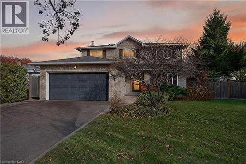 2347 TWEEDSMUIR Court  Burlington, ON L7P 4K9