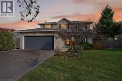 2347 TWEEDSMUIR Court  Burlington, ON L7P 4K9