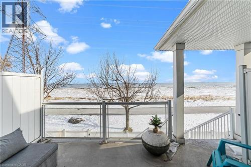 337 Beach Boulevard Unit# 3, Hamilton, ON - Outdoor