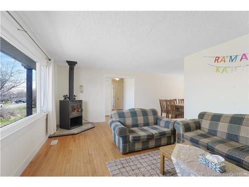 22 Birchcroft Dr, Fredericton, NB 