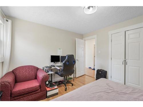 22 Birchcroft Dr, Fredericton, NB 