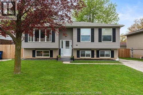 28 Vanier Drive, Tilbury, ON - Outdoor With Facade