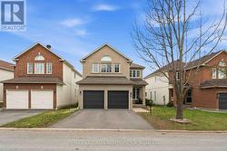 22 OAK GROVE STREET  Ottawa, ON K2G 6R4