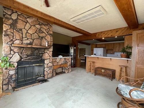 27 Parker Point Loop Road, Dryden, ON - Indoor With Fireplace