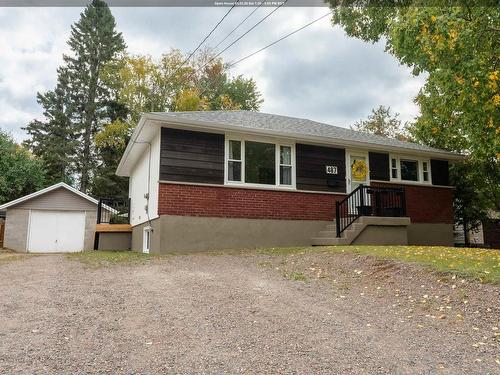 487 Richard Street  Thunder Bay, ON P7A 1R2