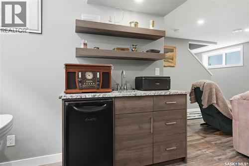 4009 Alton Crescent, Regina, SK - Indoor