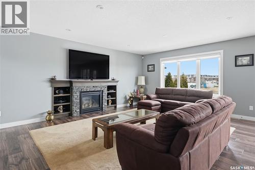 4009 Alton Crescent, Regina, SK - Indoor Photo Showing Living Room With Fireplace