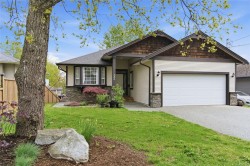 686 Howard Ave Nanaimo, BC V9R 3S7