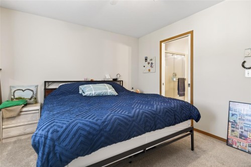 1270 Noel Ave, Comox, BC 