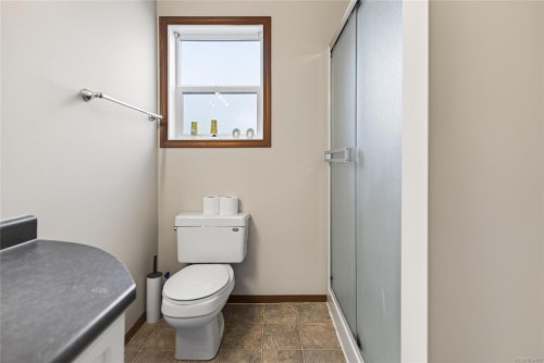 1270 Noel Ave, Comox, BC 