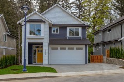 2168 Bellflower Dr Langford, BC V9C 0S6