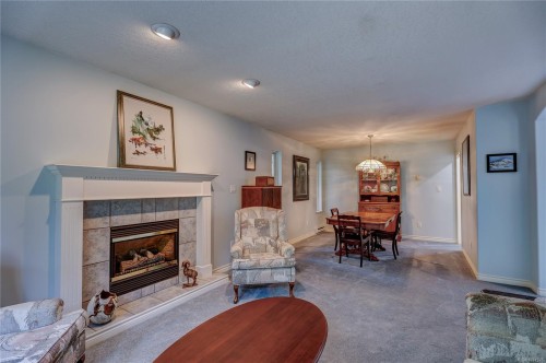 1377 Meadowood Way, Qualicum Beach, BC 