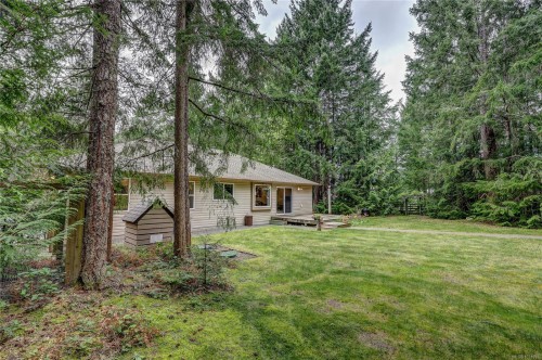 1377 Meadowood Way, Qualicum Beach, BC 