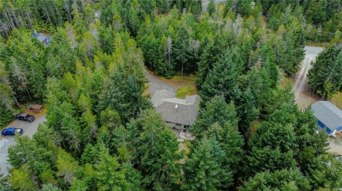 1377 Meadowood Way, Qualicum Beach, BC 