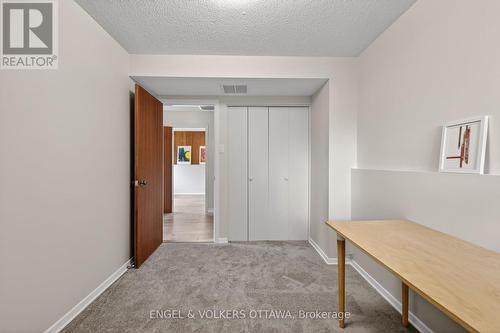 1795 Devlin Crescent, Ottawa, ON - Indoor Photo Showing Other Room