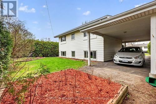 1795 Devlin Crescent, Ottawa, ON - Outdoor