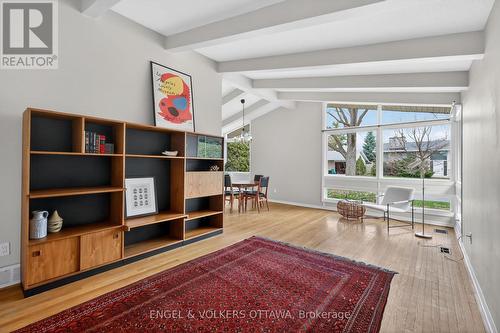 1795 Devlin Crescent, Ottawa, ON - Indoor