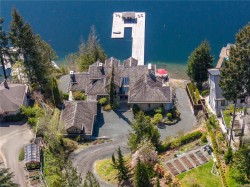 8396 Bloedel Dr Port Alberni, BC V9Y 9E3