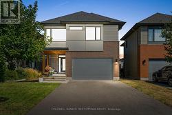 616 SUMMERHILL STREET  Ottawa, ON K4M 0C2
