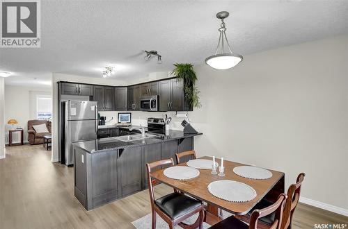 405 3826 Dewdney Avenue E, Regina, SK - Indoor Photo Showing Dining Room