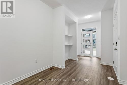 15 Varisty Drive, Brampton, ON - Indoor Photo Showing Other Room