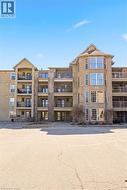 1451 WALKERS Line Unit# 304 Burlington, ON L7M 4P1