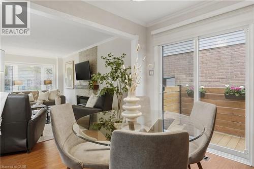 3102 Cantelon Crescent, Mississauga, ON - Indoor Photo Showing Dining Room