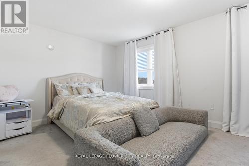 13 Grafton Avenue, Hamilton, ON - Indoor Photo Showing Bedroom