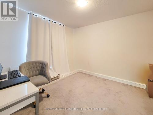13 Grafton Avenue, Hamilton, ON - Indoor Photo Showing Other Room