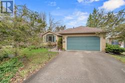 37 ISLAND BAY DRIVE Kawartha Lakes (Bobcaygeon), ON K0M 1A0