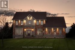 18 LEENDERS LANE Erin, ON N0B 1T0