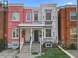 78 CLYDE STREET E  Hamilton, ON L8L 5R4