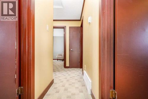 27 Wallace Close, Red Deer, AB 