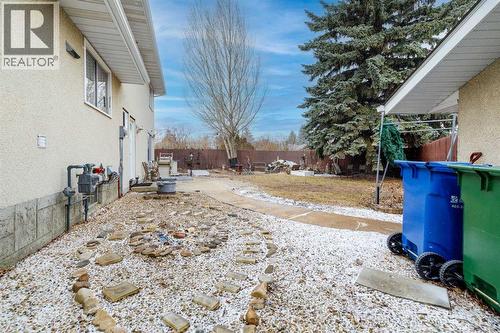 27 Wallace Close, Red Deer, AB 