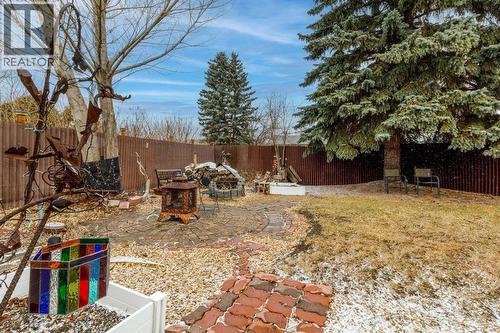 27 Wallace Close, Red Deer, AB 
