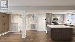 72 MANN AVENUE  Toronto, ON M4S 2Y3