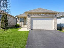111 HOGAN CRESCENT Loyalist (Amherstview), ON K7N 0A6