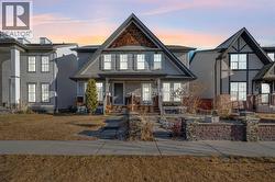 207 Elgin Meadows Gardens SE  Calgary, AB T2Z 1B4