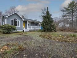 144 Hall Road South Greenwood, NS B0P 1R0