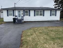 116 Fraser Avenue Sydney Mines, NS B1V 2C5